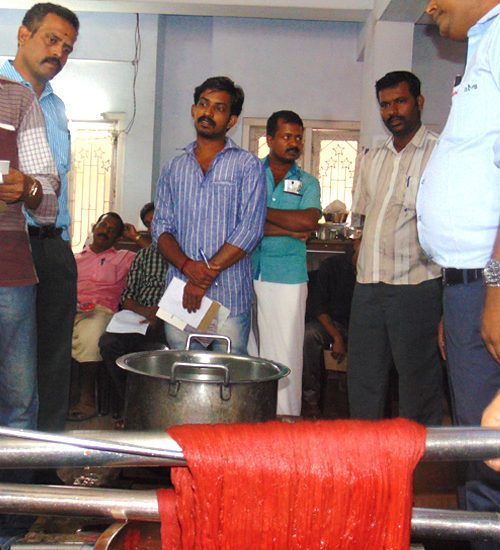 HYDRABAD-WORKSHOP NATURAL DYE IMAGE